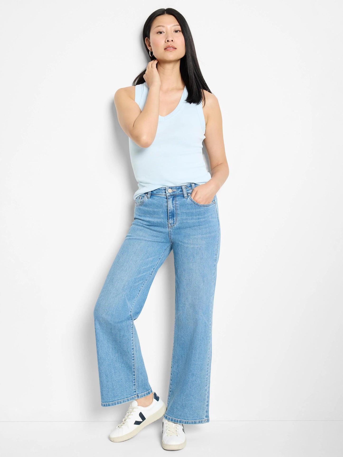 Wide Leg Weekend Ankle Jeans